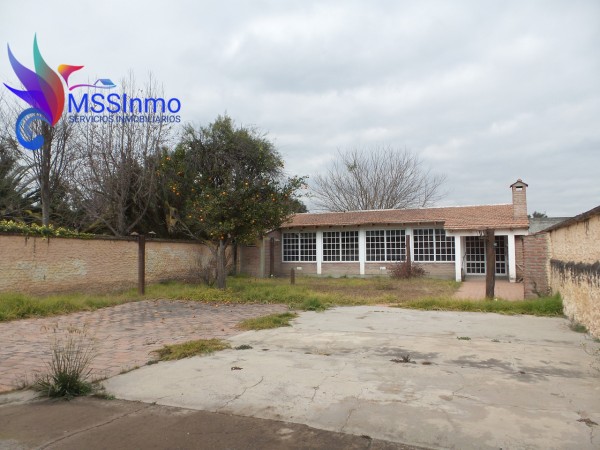 CASA EN VENTA CERRILLOS A UNA CUADRA DE LA PLAZA