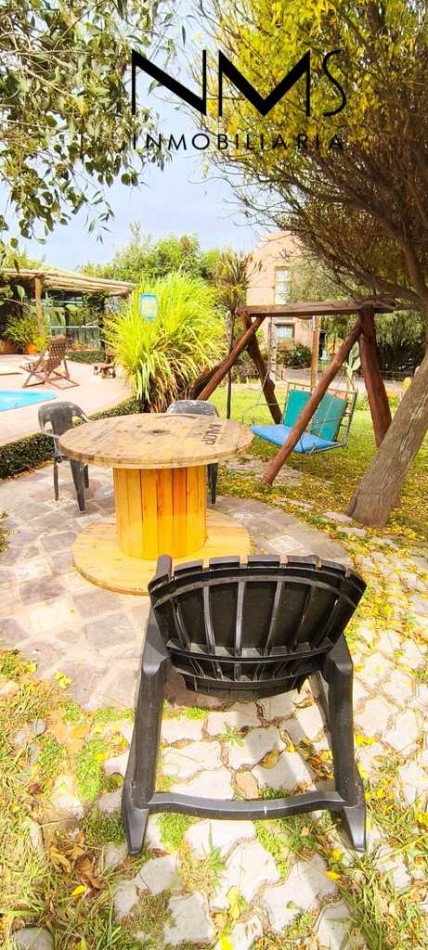 SE ALQUILA CASA CAMPESTRE DE DOS HABITACIONES Y PILETA - DOS PLANTAS - LA PEDRERA