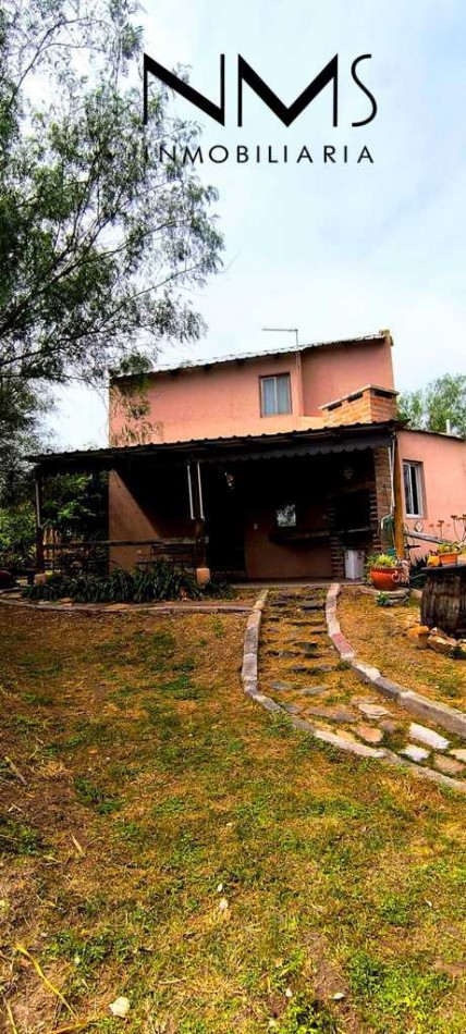 SE ALQUILA CASA CAMPESTRE DE DOS HABITACIONES Y PILETA - DOS PLANTAS - LA PEDRERA
