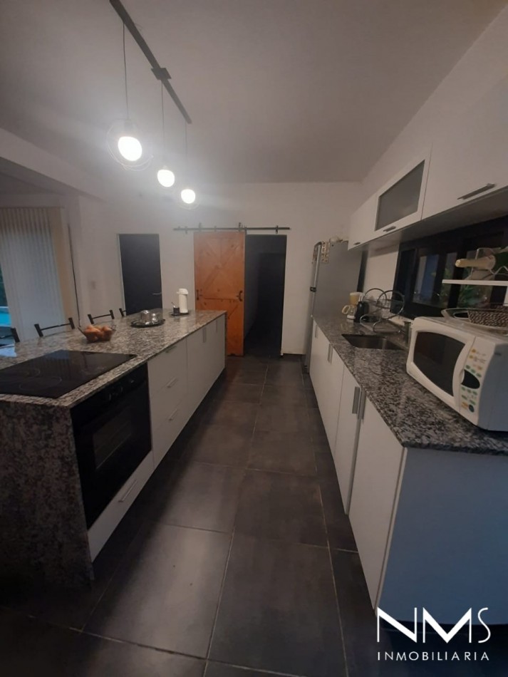 EN VENTA Casa con Increible Vista en La Mision, Vaqueros