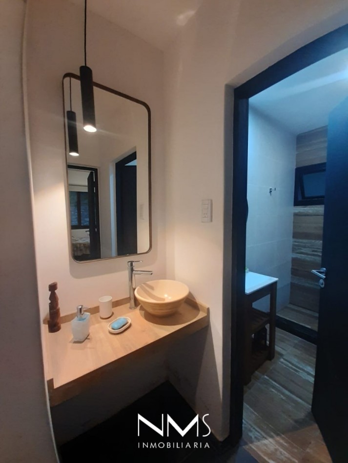 EN VENTA Casa con Increible Vista en La Mision, Vaqueros
