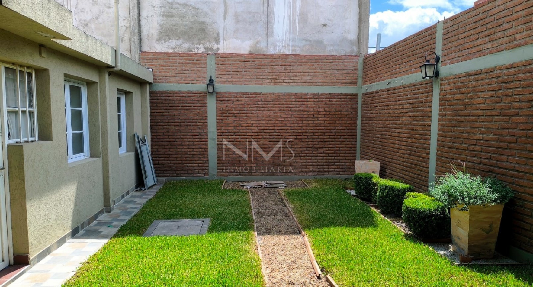 VENTA - IMPORTANTE PROPIEDAD EN ZONA SUR (Ciudad Valdivia) - APTA CREDITO HIPOTECARIO