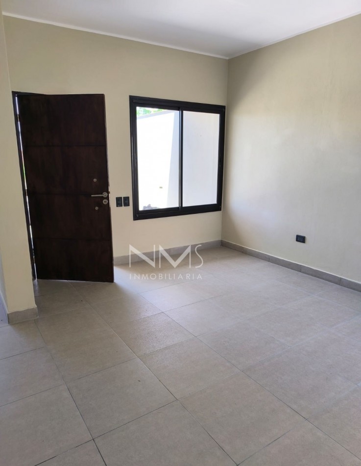VENTA CASA EN VIA AURELIA (Zona Sur)