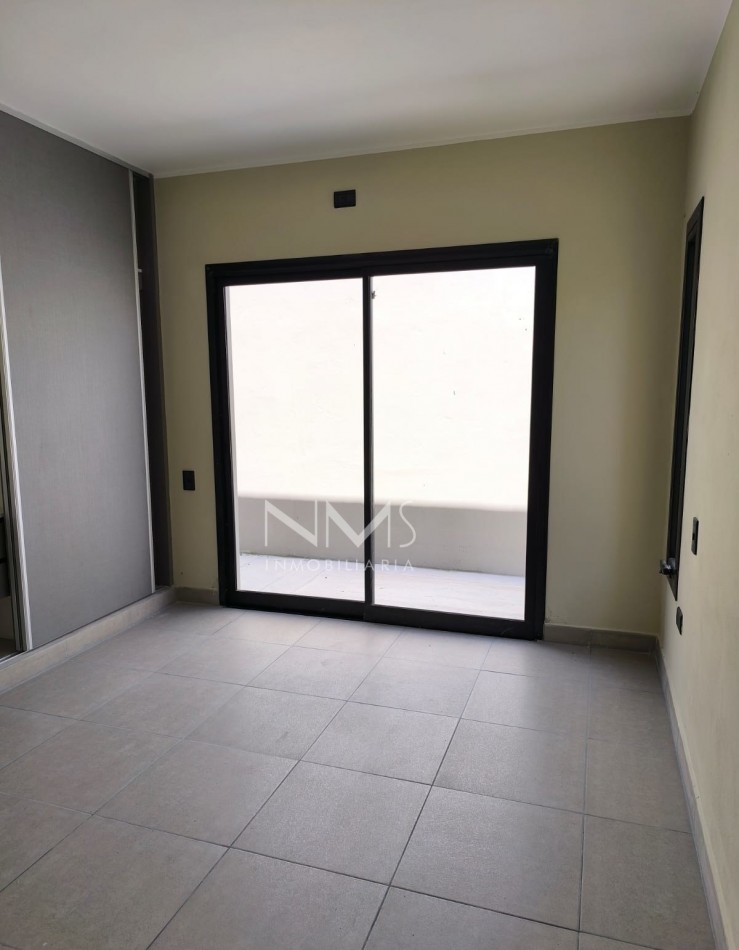 VENTA CASA EN VIA AURELIA (Zona Sur)