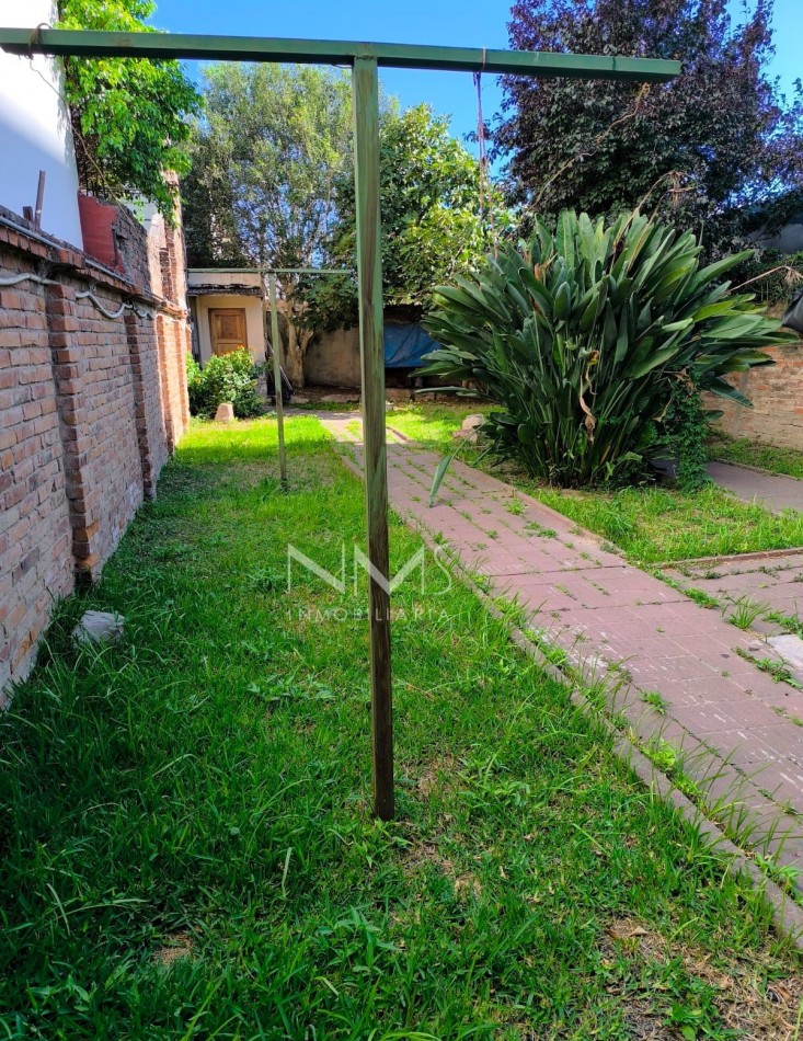 ALQUILER: IMPORTANTE PROPIEDAD EN CASEROS esq. GRAL PAZ -