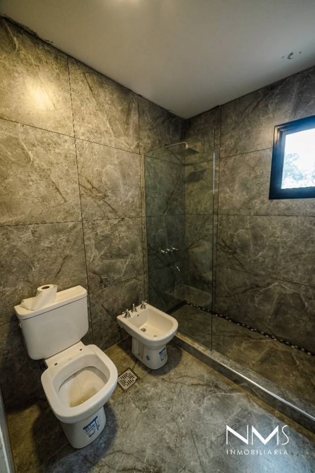 EN VENTA Hermosas Casas a Estrenar - Zona Aeropuerto