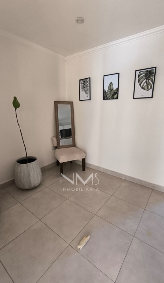 CASA EN VENTA EN GRAND BOURG - EXCELENTE OPORTUNIDAD DE INVERSION!