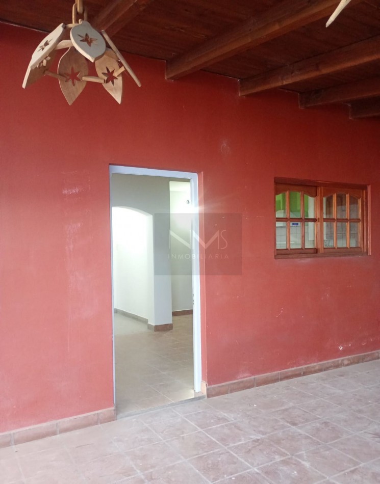 ALQUILO CASA 3 DORMITORIOS - ZONA AVDA. BELGICA