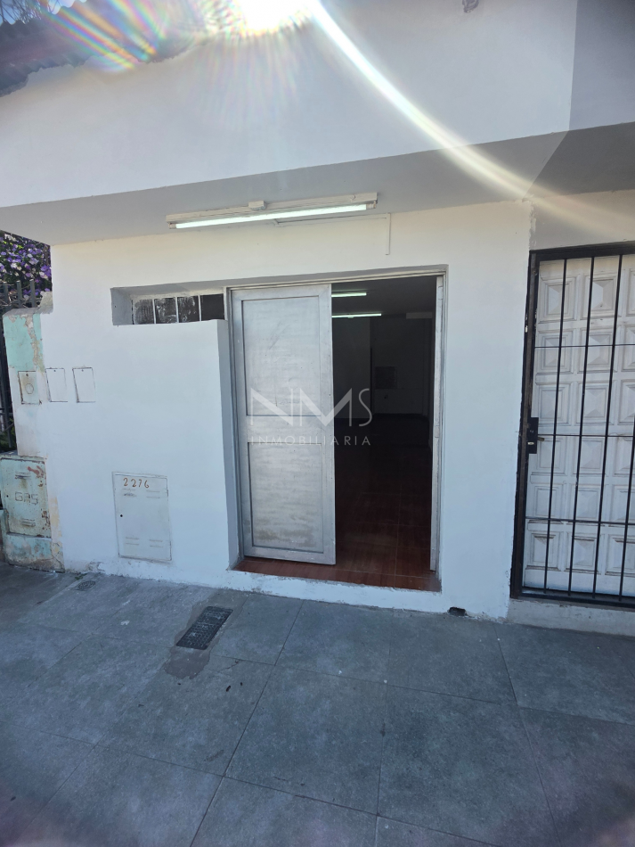 ALQUILER-LOCAL COMERCIAL B° EL TRIBUNO 