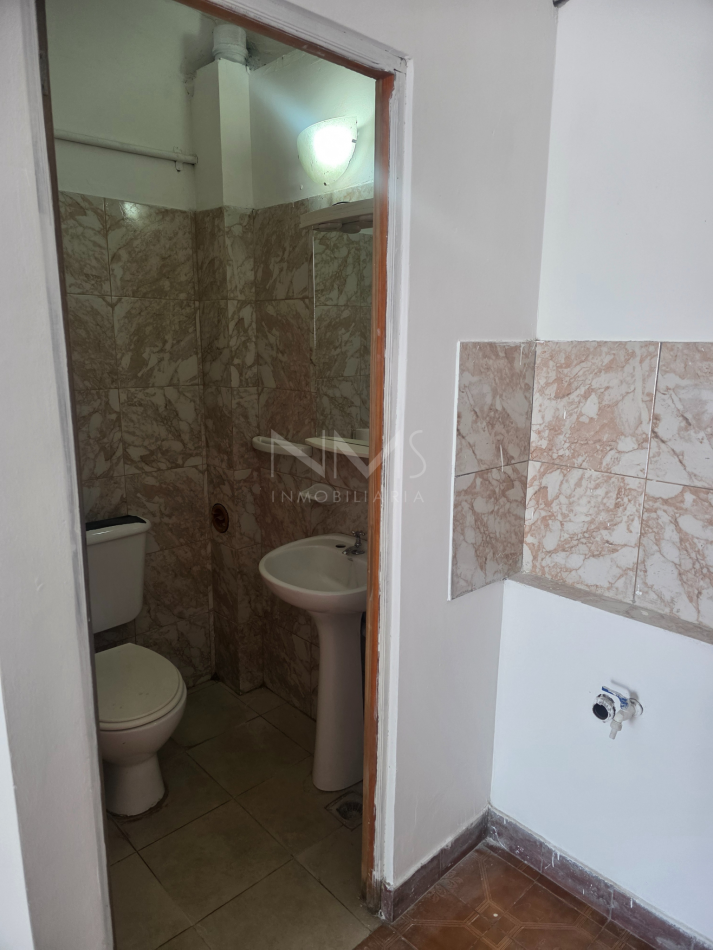 ALQUILER-LOCAL COMERCIAL B° EL TRIBUNO 