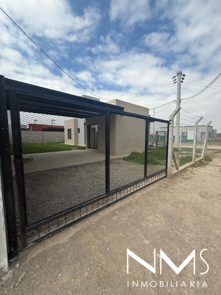 En Venta CASA A ESTRENAR - Apta Credito Hipotecario 