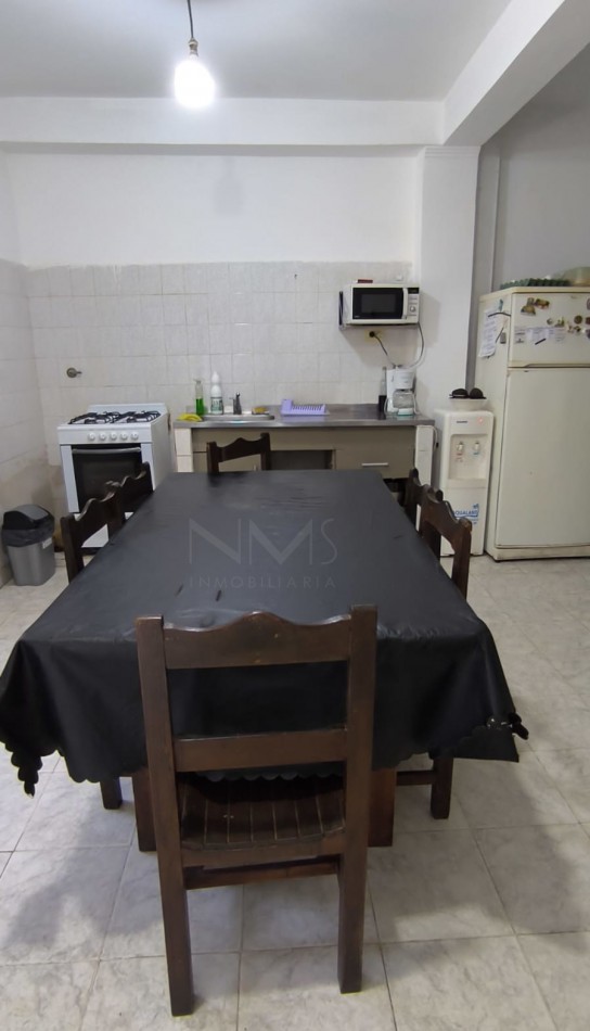 VENTA - CASA CUATRO DORMITORIOS - B° HERNANDO DE LERMA