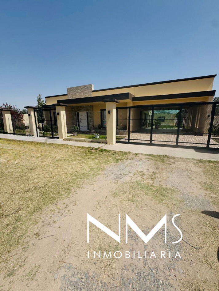 CASA EN VENTA EN EL MOLLAR I 