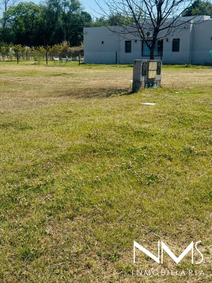 VENTA DE TERRENO EN JARDINES DE SAN LORENZO