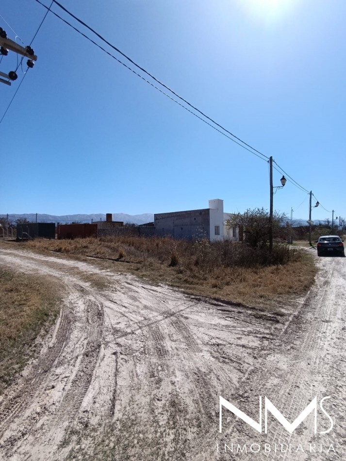 TERRENO EN URBANIZACION LAS VICTORIAS - CERRILLOS (Ruta Provincial 24)