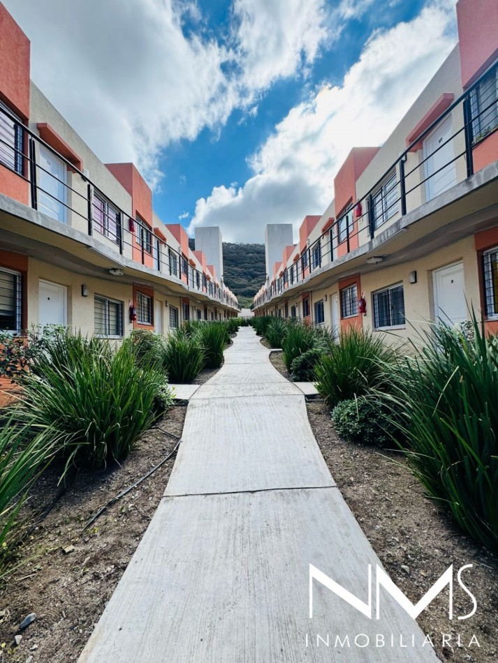 VENTA DEPARTAMENTO 1 DORM - COMPLEJO PORTEZUELO (Acceso a Salta)