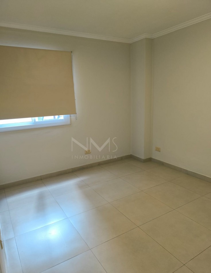 ALQUILER DE DEPARTAMENTO 1 DORMITORIO C/COCHERA - CENTRO