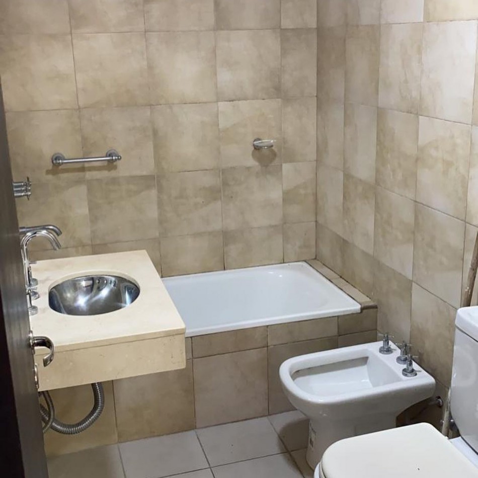 VENTA DEPARTAMENTO 1 DORMITORIO C/COCHERA