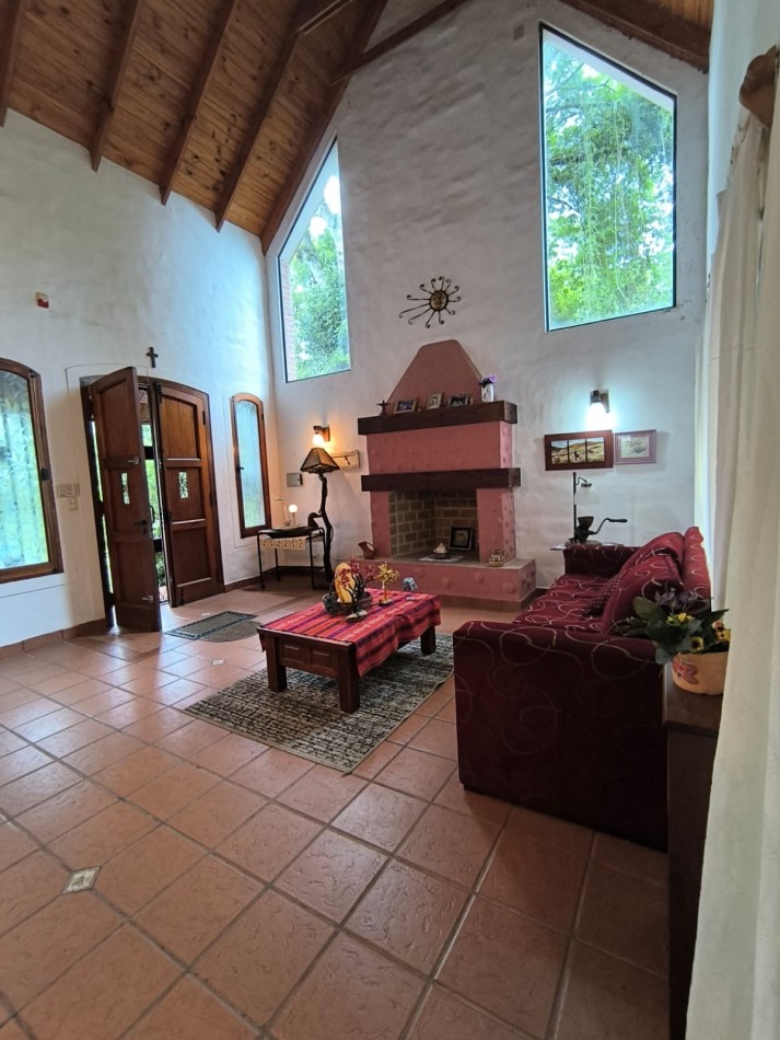 CASA EN VAQUEROS, UNICA Y ENCANTADORA EN VENTA