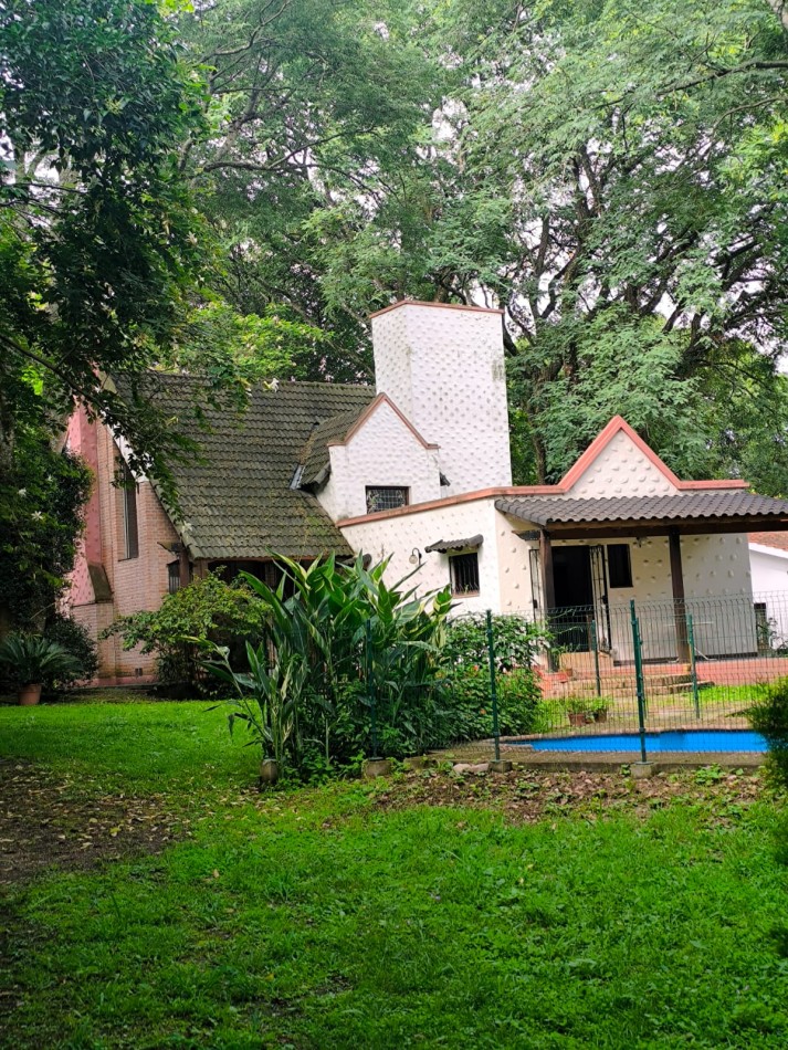 CASA EN VAQUEROS, UNICA Y ENCANTADORA EN VENTA