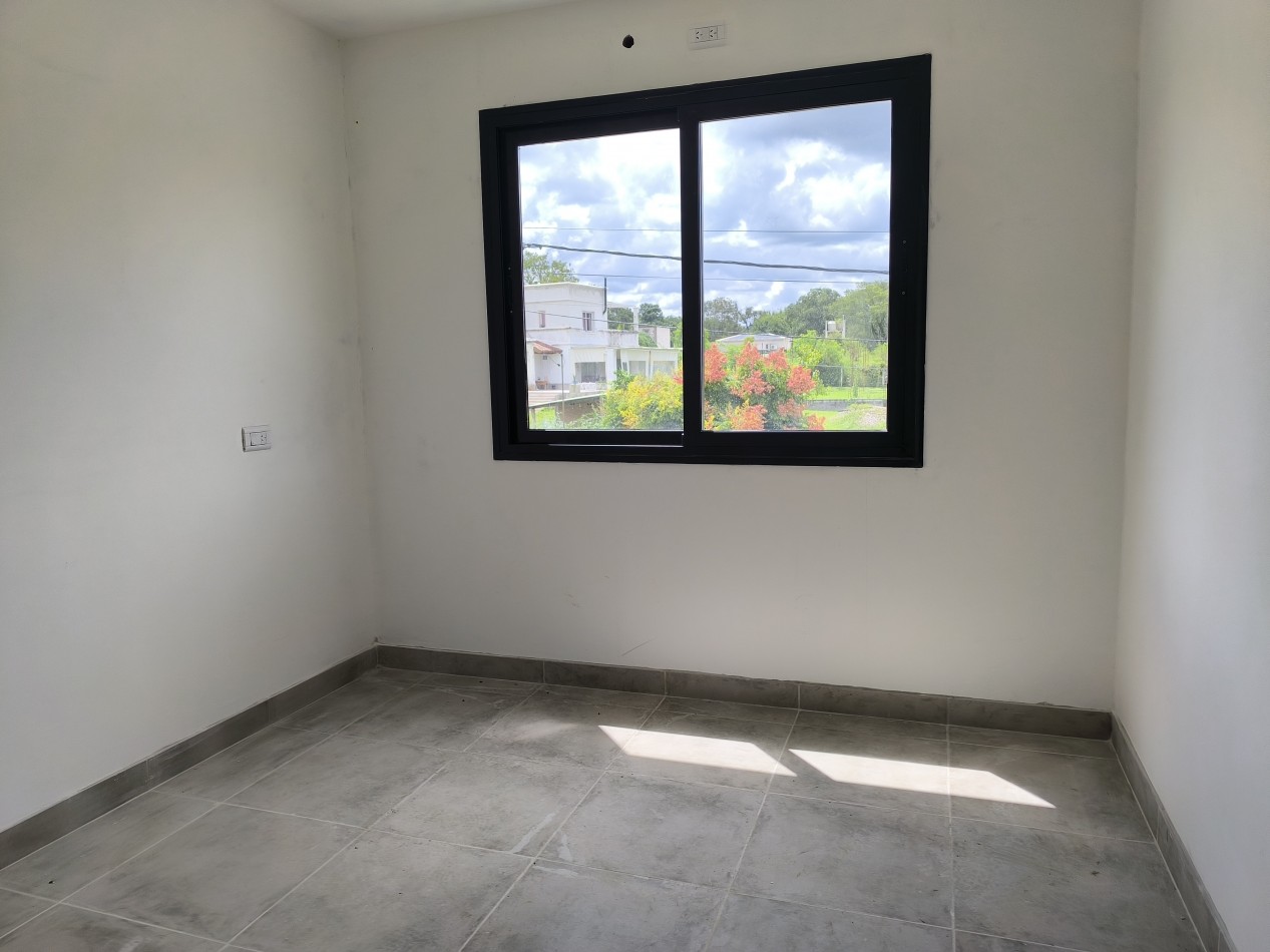 VENTA EN VAQUEROS - CASA DE 4 DORMITORIOS A ESTRENAR