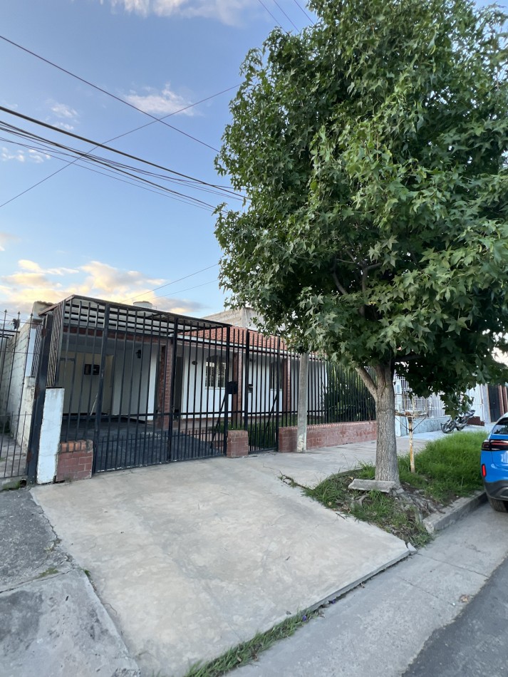 Venta | Casa Intersindical - 3 Dormitorios