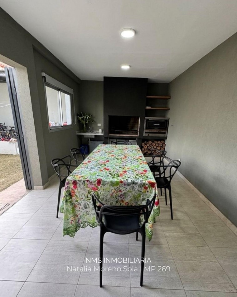 VENTA DE CASA EN BARRIO MIRASOLES