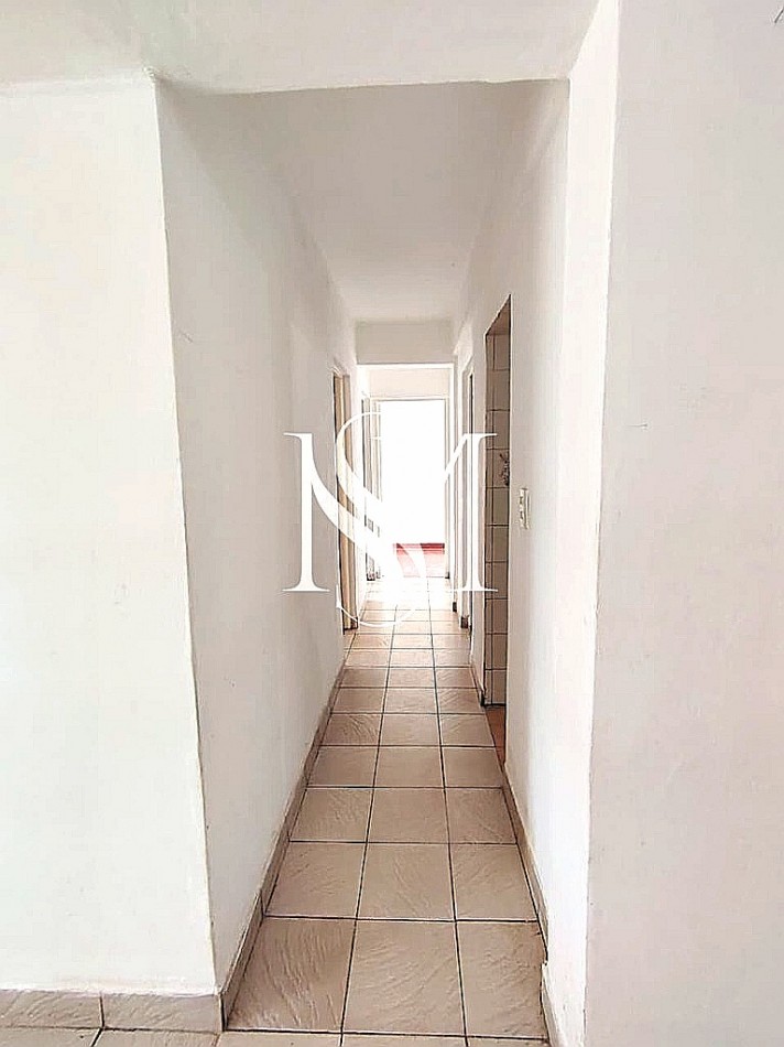 SE VENDE DEPARTAMENTO DE 3 HABITACIONES - BARRIO BANCARIO