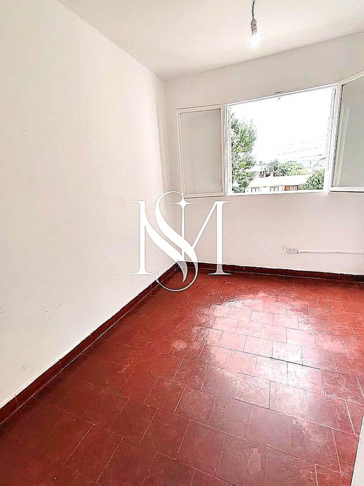 SE VENDE DEPARTAMENTO DE 3 HABITACIONES - BARRIO BANCARIO