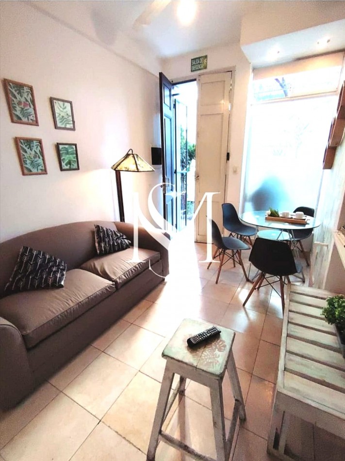 SE ALQUILA MONOAMBIENTE AMOBLADO - P/ OFICINA - CONSULTORIO - SALON DE ESTETICA - LOCAL COMERCIAL - BOLIVAR AL 300 