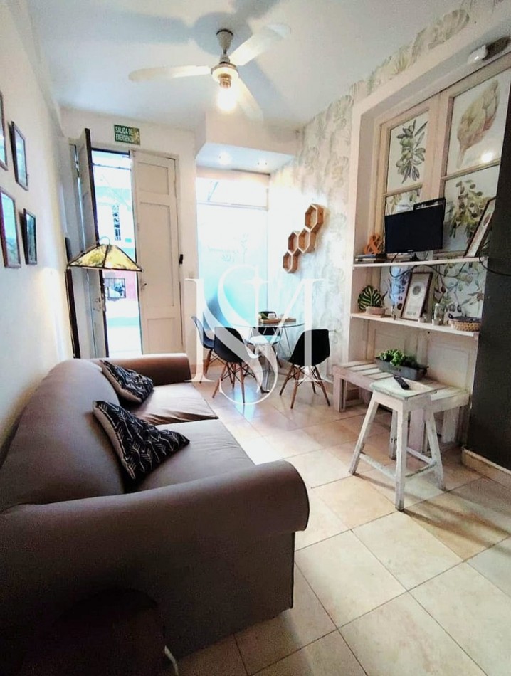 SE ALQUILA MONOAMBIENTE AMOBLADO - P/ OFICINA - CONSULTORIO - SALON DE ESTETICA - LOCAL COMERCIAL - BOLIVAR AL 300 