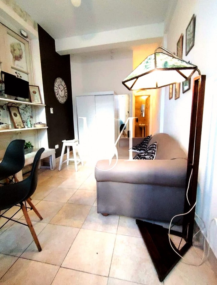 SE ALQUILA MONOAMBIENTE AMOBLADO - P/ OFICINA - CONSULTORIO - SALON DE ESTETICA - LOCAL COMERCIAL - BOLIVAR AL 300 