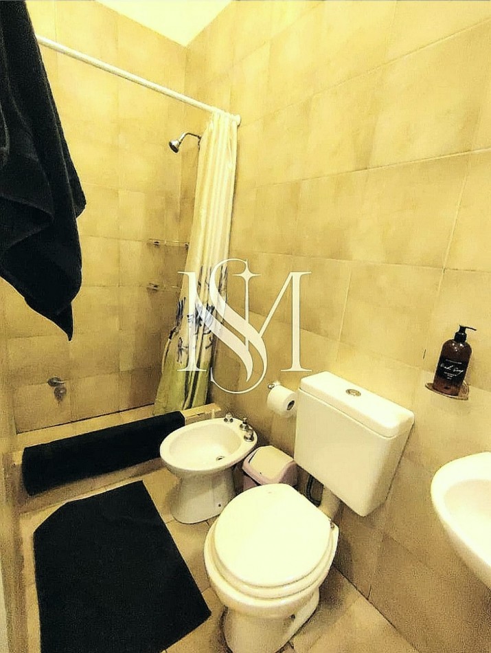 SE ALQUILA MONOAMBIENTE AMOBLADO - P/ OFICINA - CONSULTORIO - SALON DE ESTETICA - LOCAL COMERCIAL - BOLIVAR AL 300 