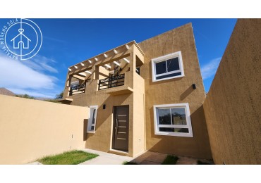 CAFAYATE - VENTA DE CASA TIPO DUPLEX - EXCELENTE OPORTUNIDAD DE INVERSION