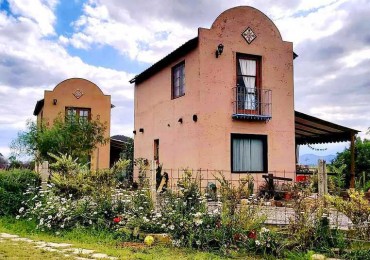 SE ALQUILA CASA CAMPESTRE DE DOS HABITACIONES Y PILETA - DOS PLANTAS - LA PEDRERA 