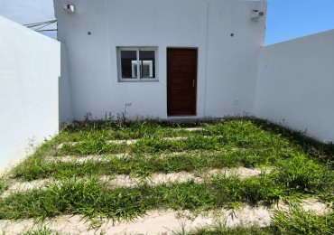 VENTA CASA EN ZONA SUR - VIA AURELIA - EXCELENTE OPORTUNIDAD