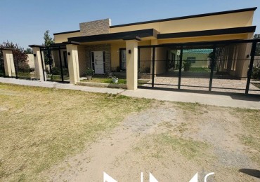 CASA EN VENTA EN EL MOLLAR I 