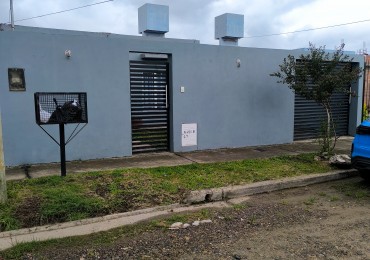 CASA EN B° EL HUAICO - TRES DORMITORIOS