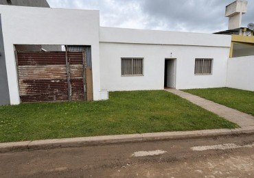 CASA EN VENTA- ESTACION ALVARADO-ZONA SUR